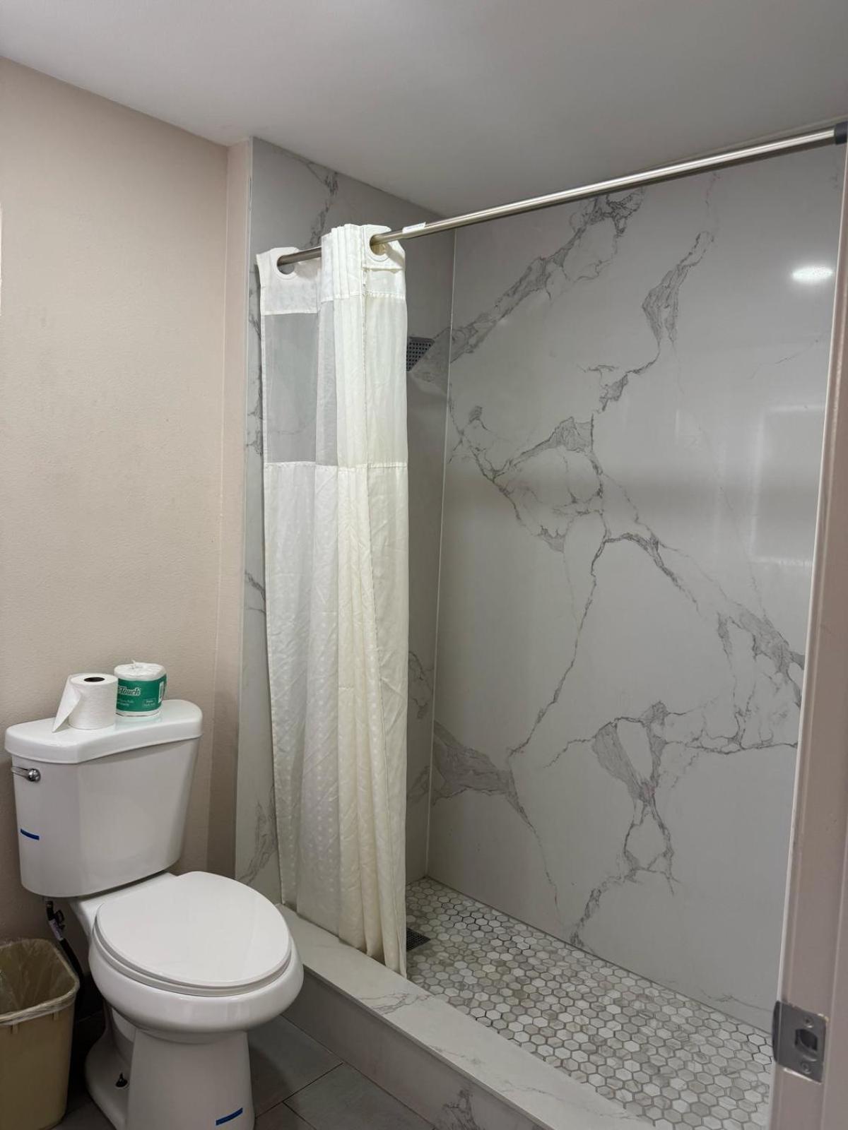 Rodeway Inn Ventura Dış mekan fotoğraf