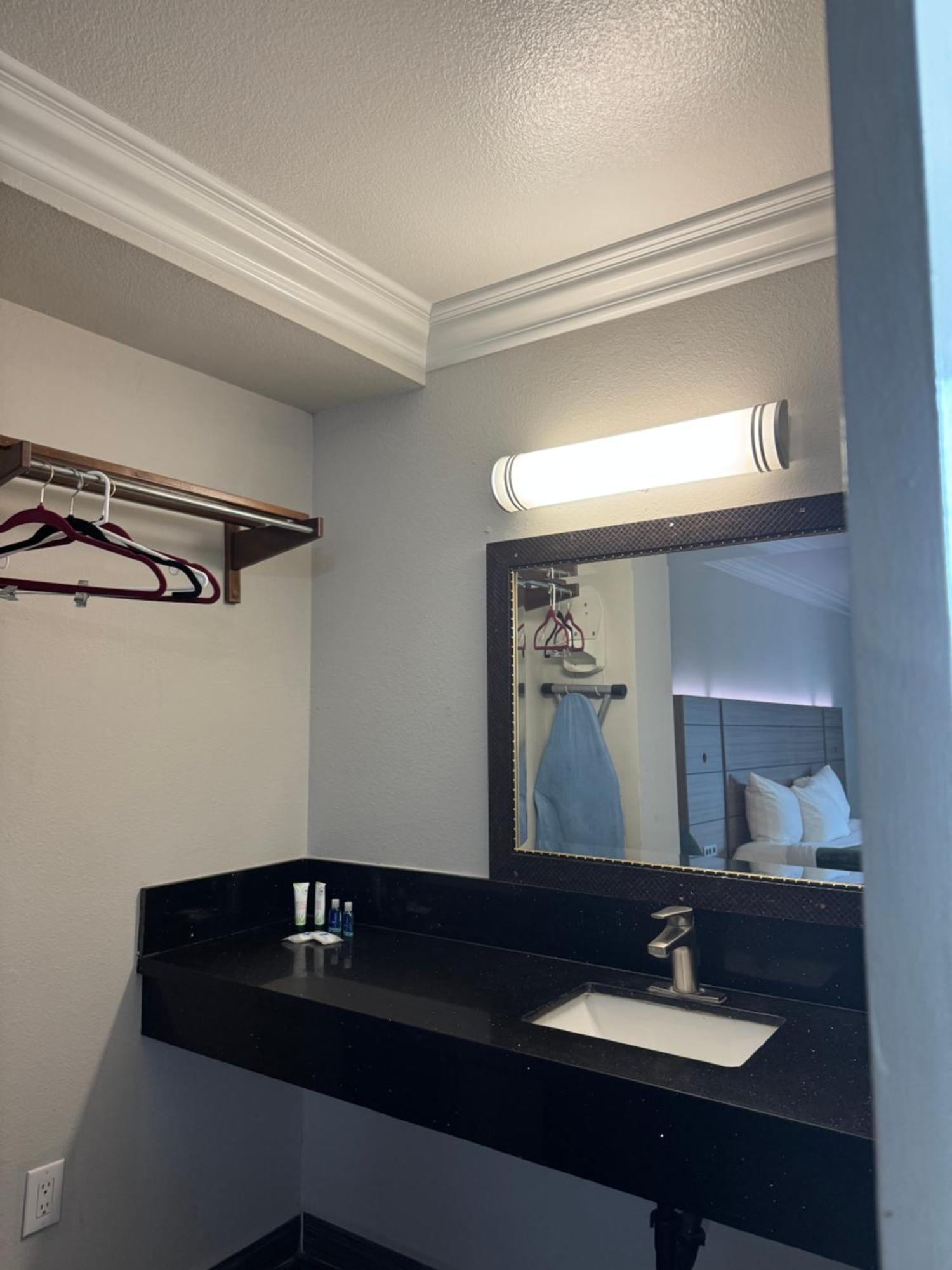 Rodeway Inn Ventura Dış mekan fotoğraf